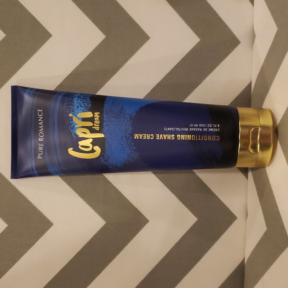 "Coochy" rash-free Conditioning Shave Cream